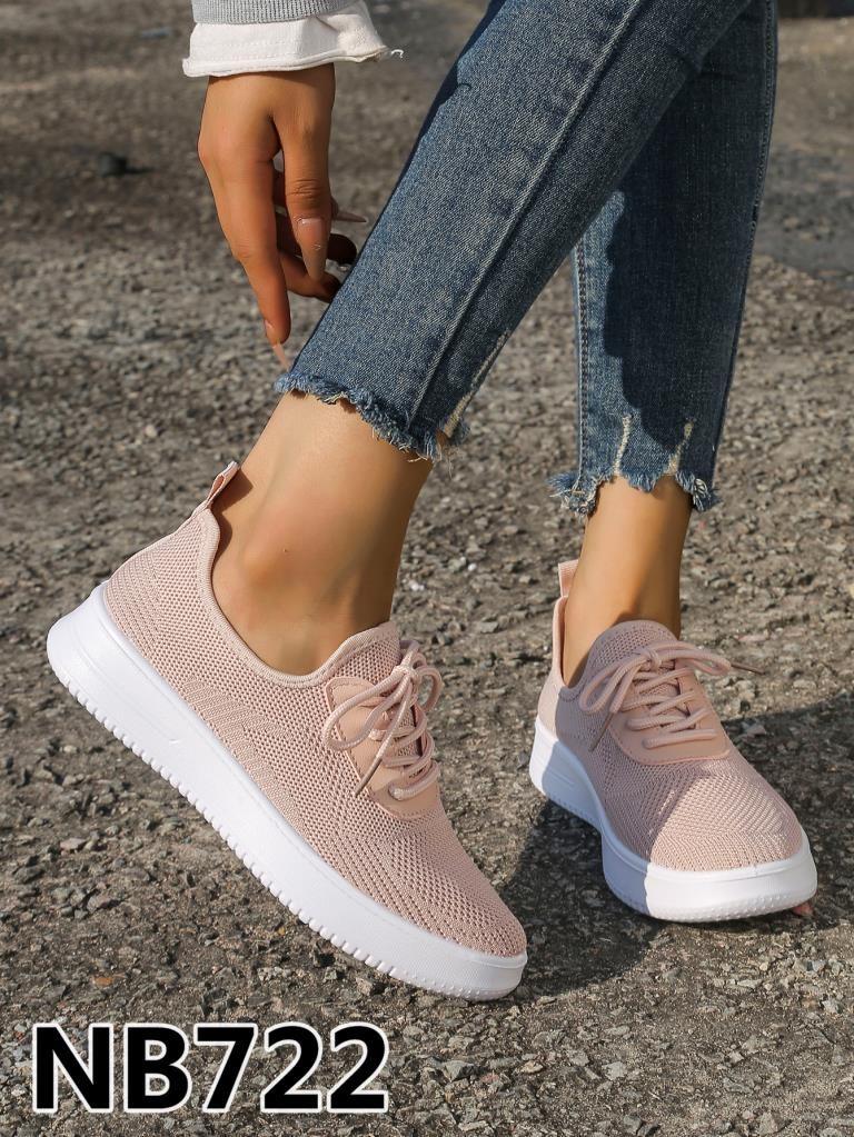 Buty sportowe damskie Roz 36-41 / 12 par 1